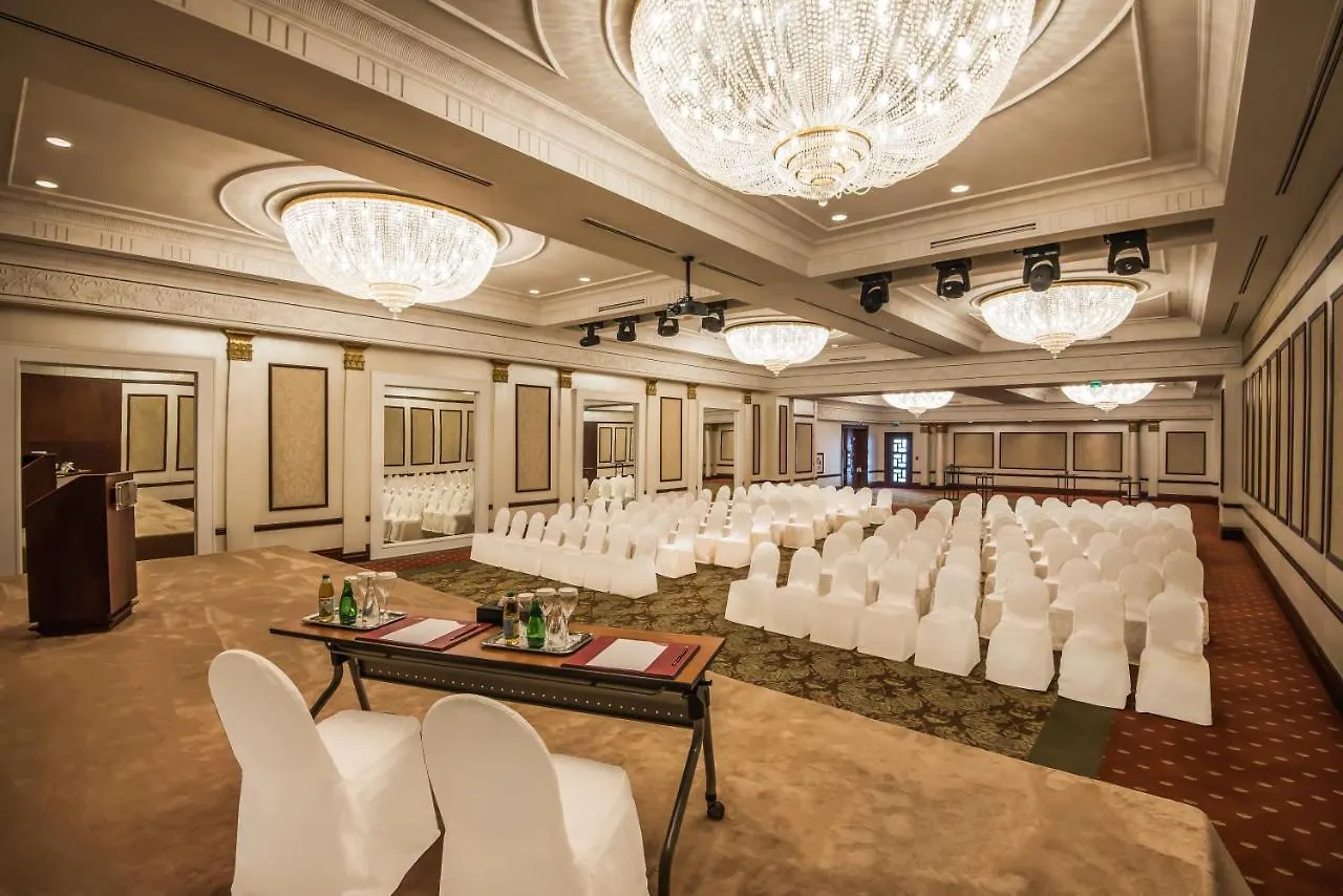 *****  Crowne Plaza Jeddah By Ihg Hotel Saudi Arabia