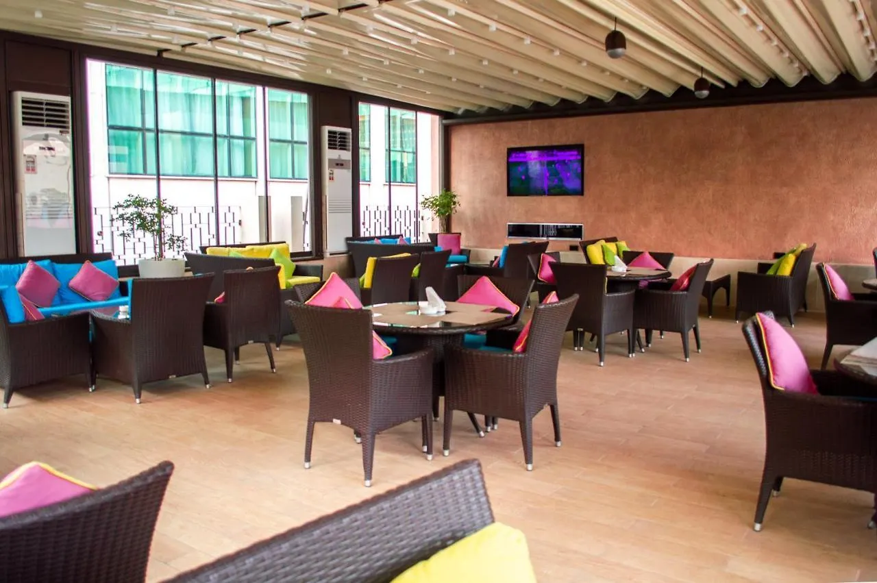 Crowne Plaza Jeddah By Ihg Hotel