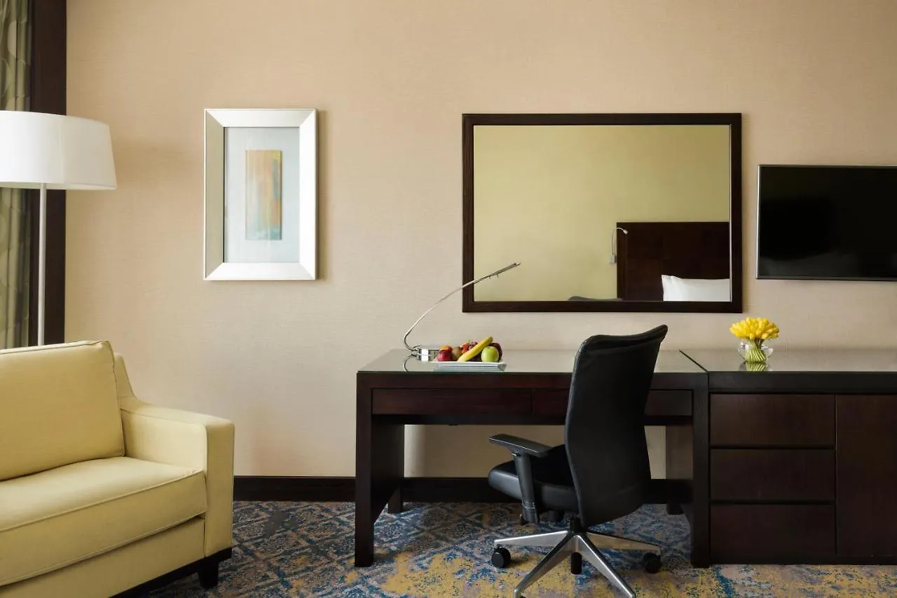 Crowne Plaza Jeddah By Ihg Hotel 5*,