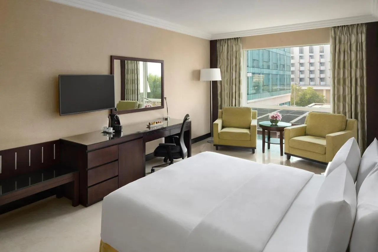 Crowne Plaza Jeddah By Ihg Hotel