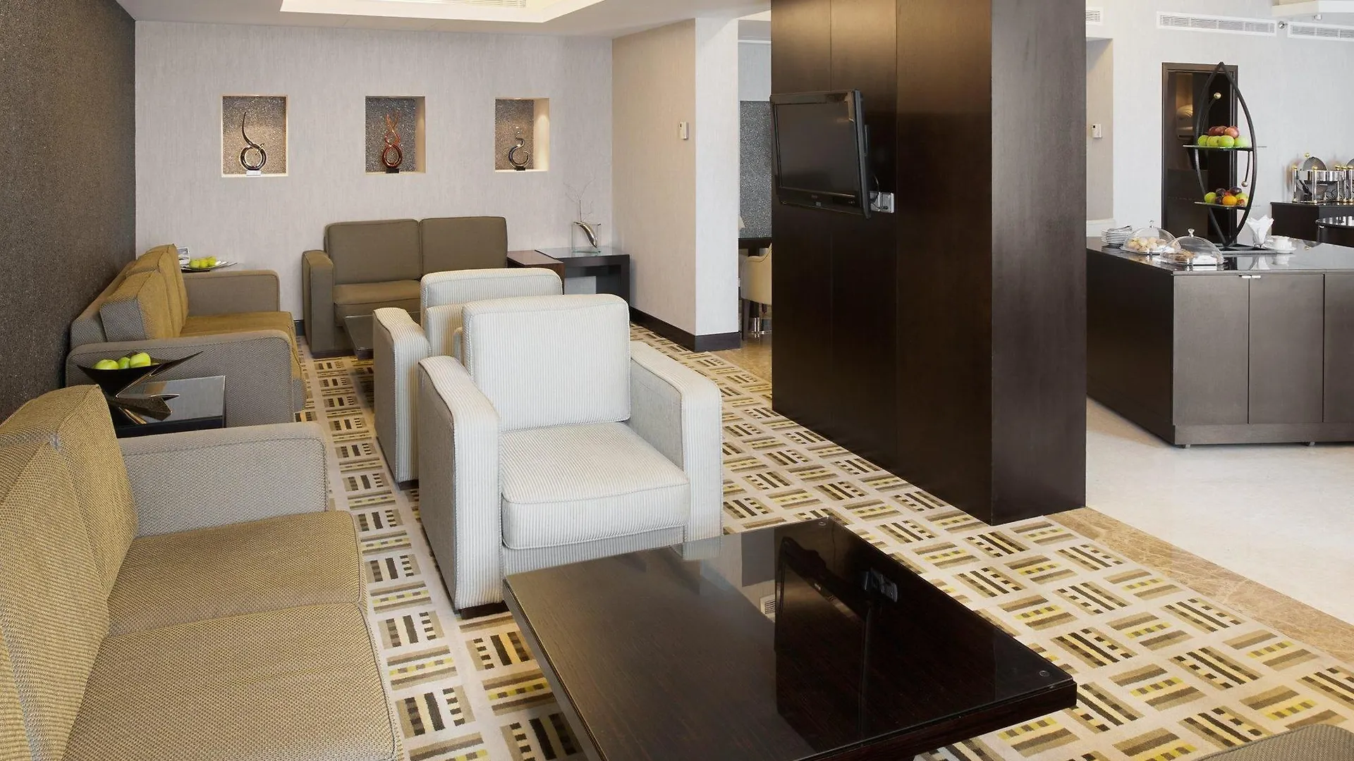 Crowne Plaza Jeddah By Ihg Hotel