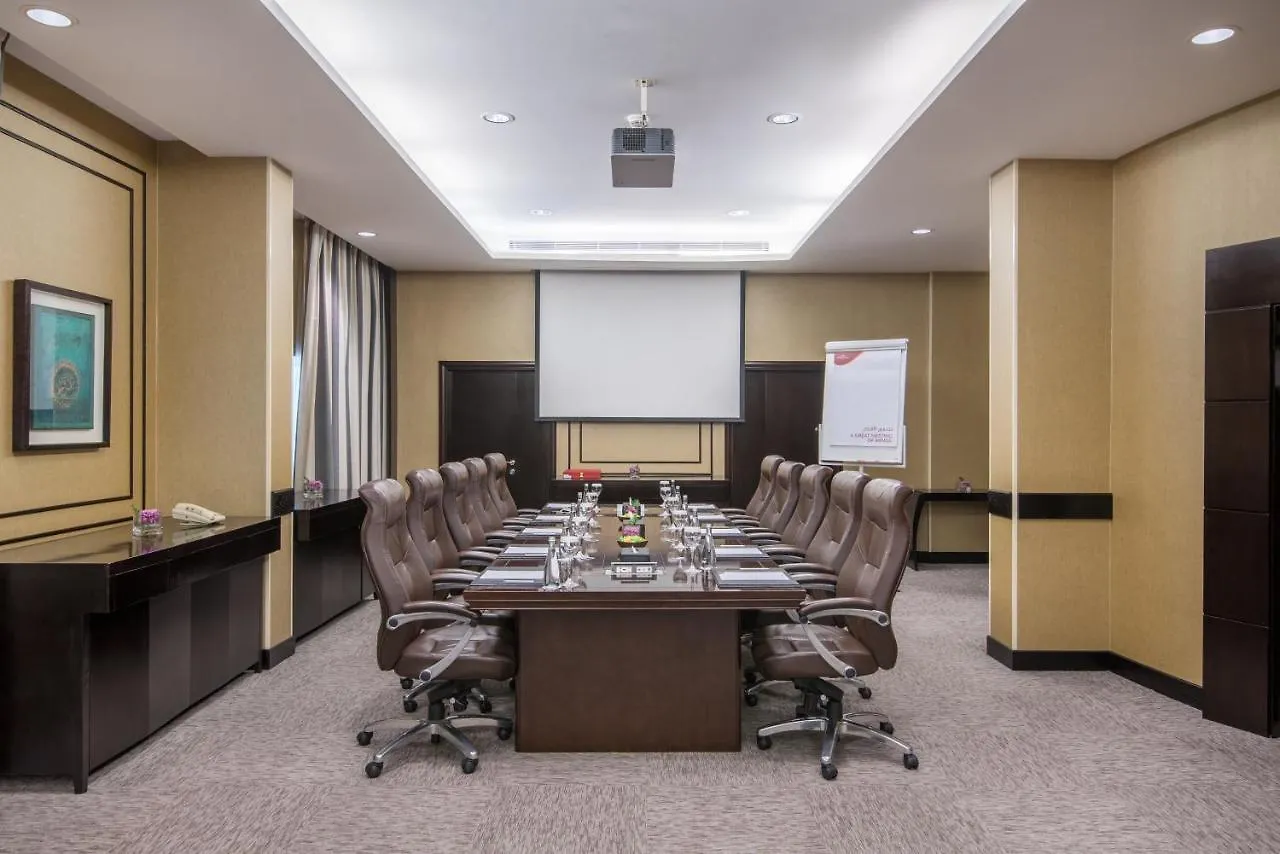 Crowne Plaza Jeddah By Ihg Hotel